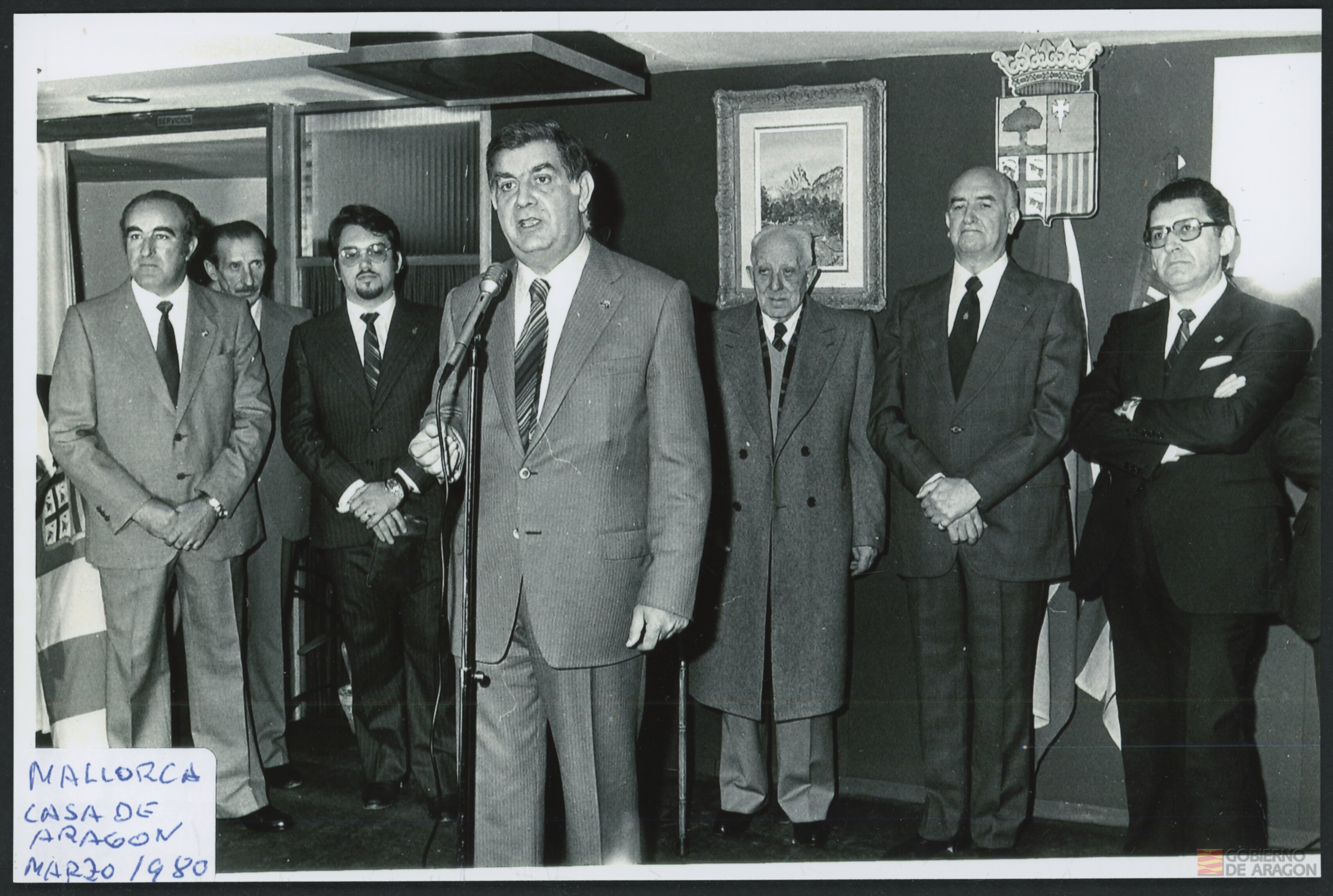 Juan Antonio Bolea Foradada hablando en la Casa de Aragón de Mallorca