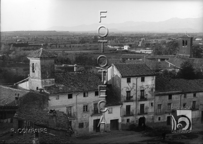 "Huesca desde el torreón de la sala de Doña Petronila". Ricardo Compairé Escartín. Huesca