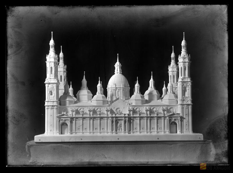 Maqueta de la basílica de Nuestra Señora del Pilar. Coyne, Manuel