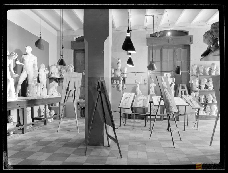 Sala de dibujo de la Escuela de Artes y Oficios