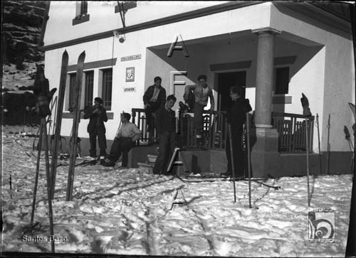 Esquiadores en Arguis. Santos Baso Simelio