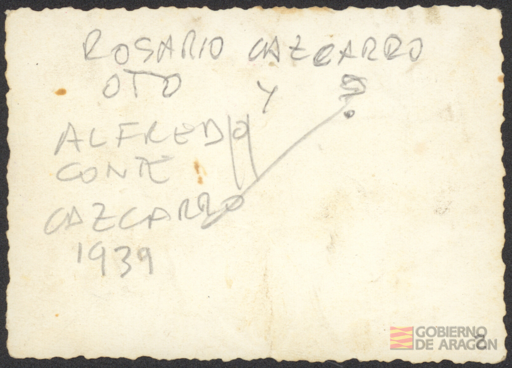 "Rosario Cazcarro Oto y Alfredo Conte Cazcarro. 1939"