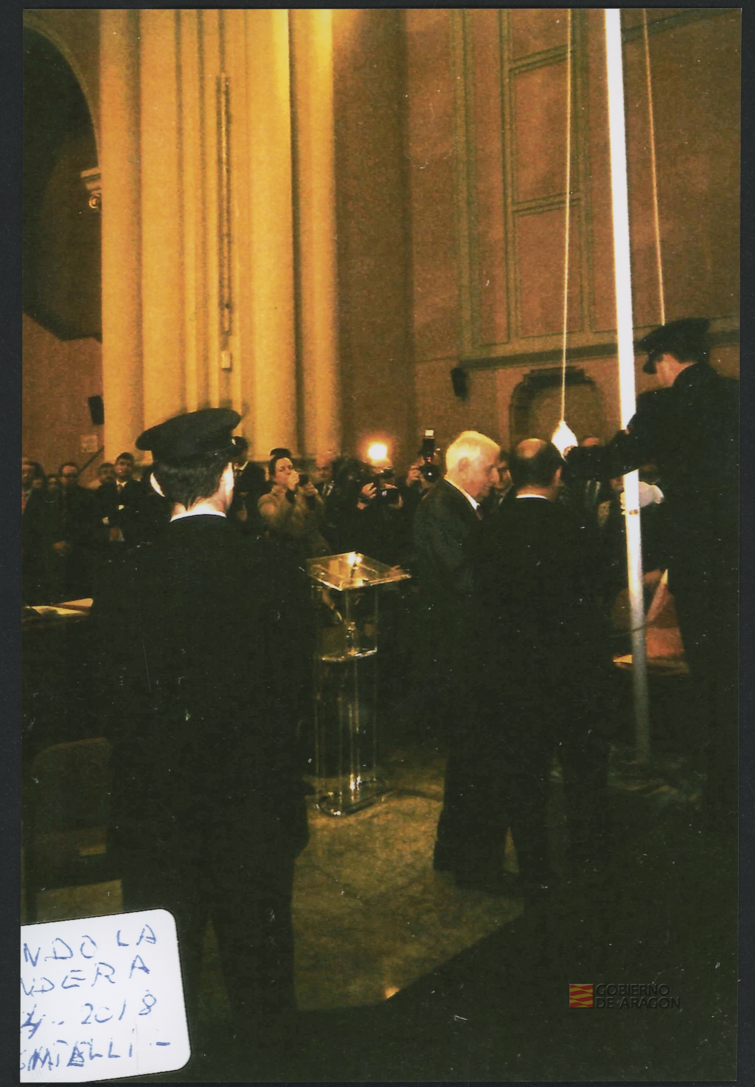 Izado de Bandera en el Pignatelli de Juan Antonio Bolea con el Presidente Lambán
