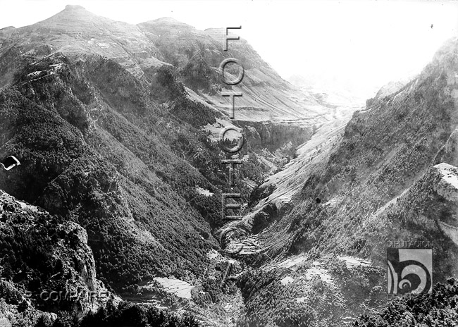 "Barranco". Ricardo Compairé Escartín. Canfranc