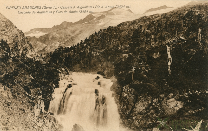 "Pirineu Aragonés (serie 1). Cascada d'Aigüalluts i Pic d'Aneto (3404 m). Cascada de Aigüallut y Pico de Aneto (3404 m)."