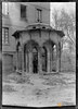 "Zaragoza. Templete en el palacio de Ayerbe. Estilo: Renacimiento.". Juan Mora Insa