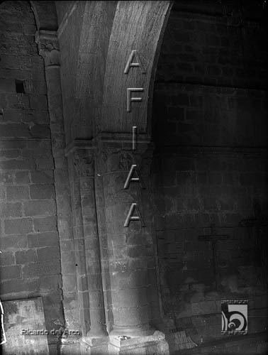 Iglesia de Santiago. Interior. Ricardo del Arco y Garay. Agüero. Hoya de Huesca
