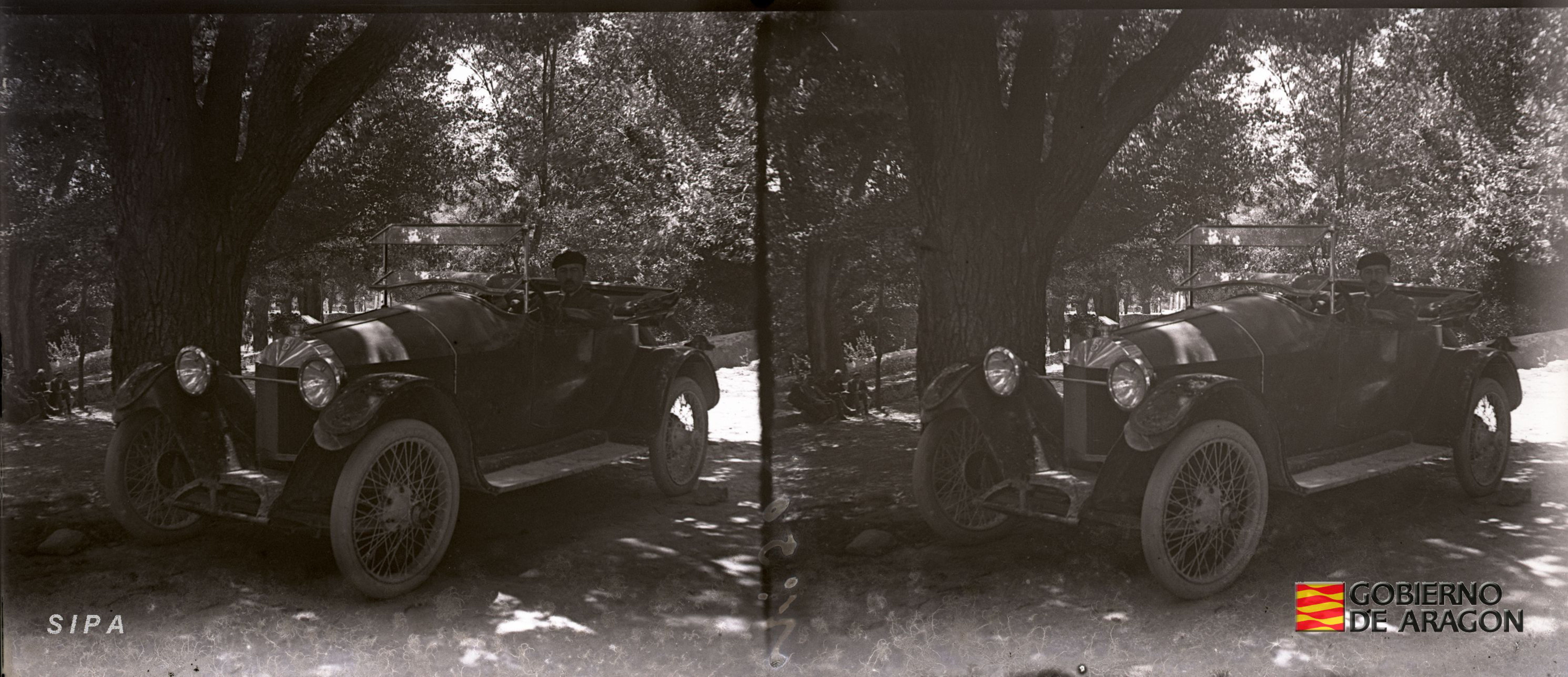 Borja. Santuario de la Misericordia. Julio Ariño en su auto