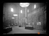 Exposición de los sepulcros reales de Poblet en la Lonja. Juan Mora Insa
