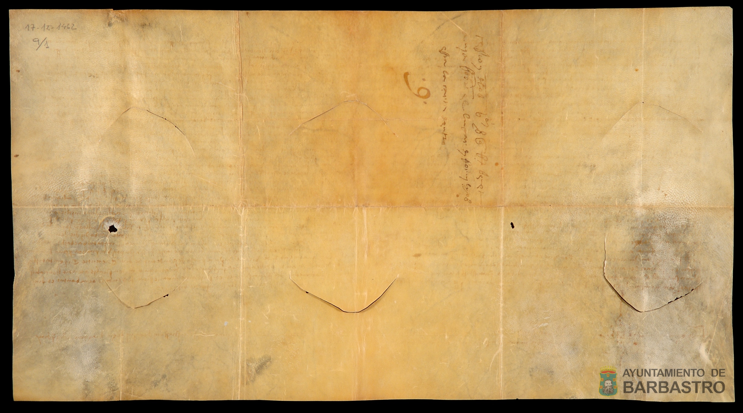 Censal vendido por Francisco Benet, mercader ciudadano de Barbastro, a Francisco Lunell, ciudadano de Barbastro, cargado sobre el Concejo de Fornillos, de 333 sueldos jaq. y 4 dineros de pension anual pagadera por el dia de San Miguel de septiembre.