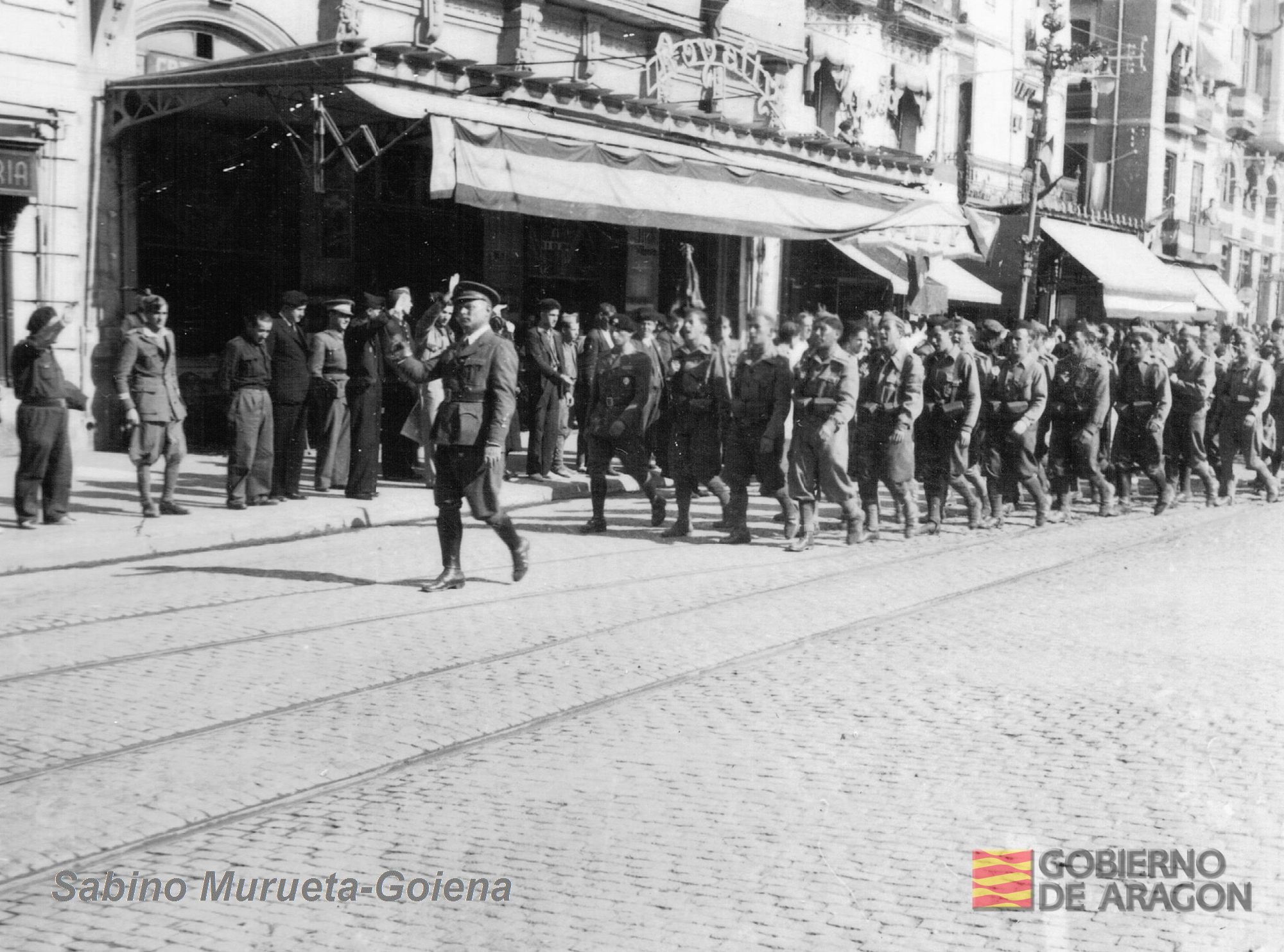 Zaragoza. Desfile