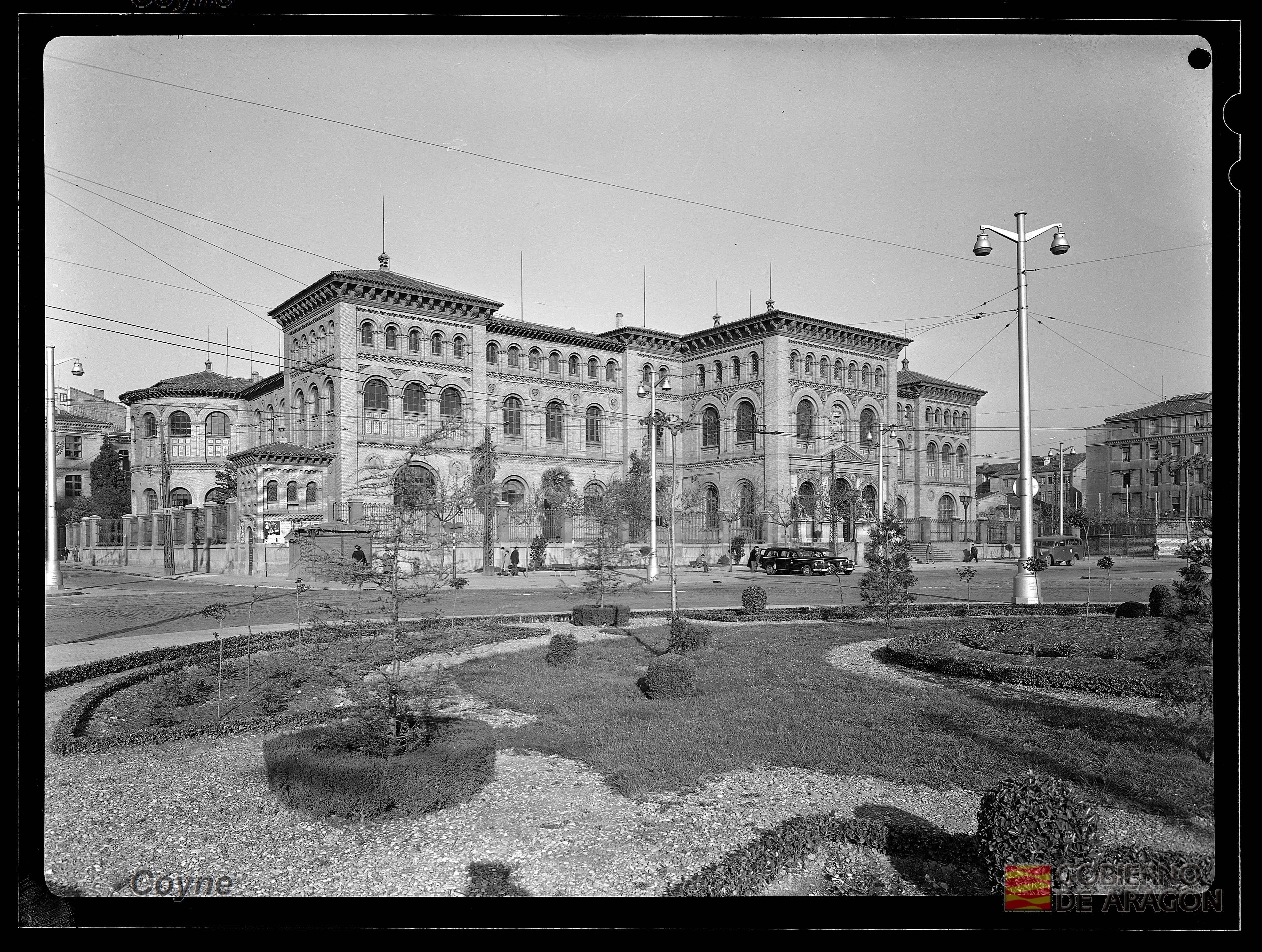 Antigua Facultad de Medicina y Ciencias. Plaza de Basilio Paraíso