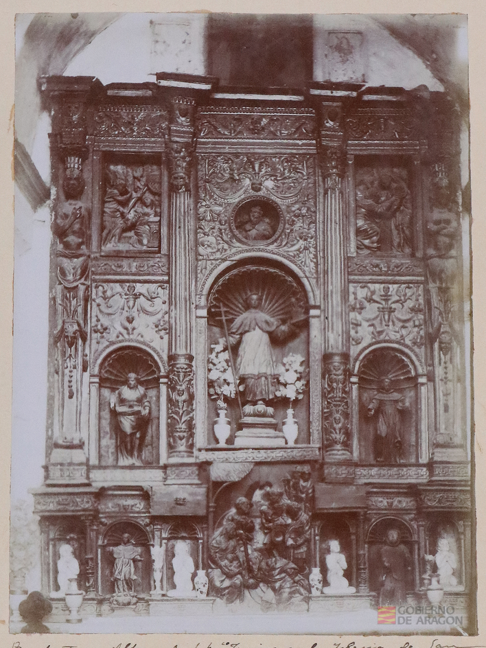 "Barbastro - Altar de S. Francisco Javier en la Iglesia de San Francisco"
