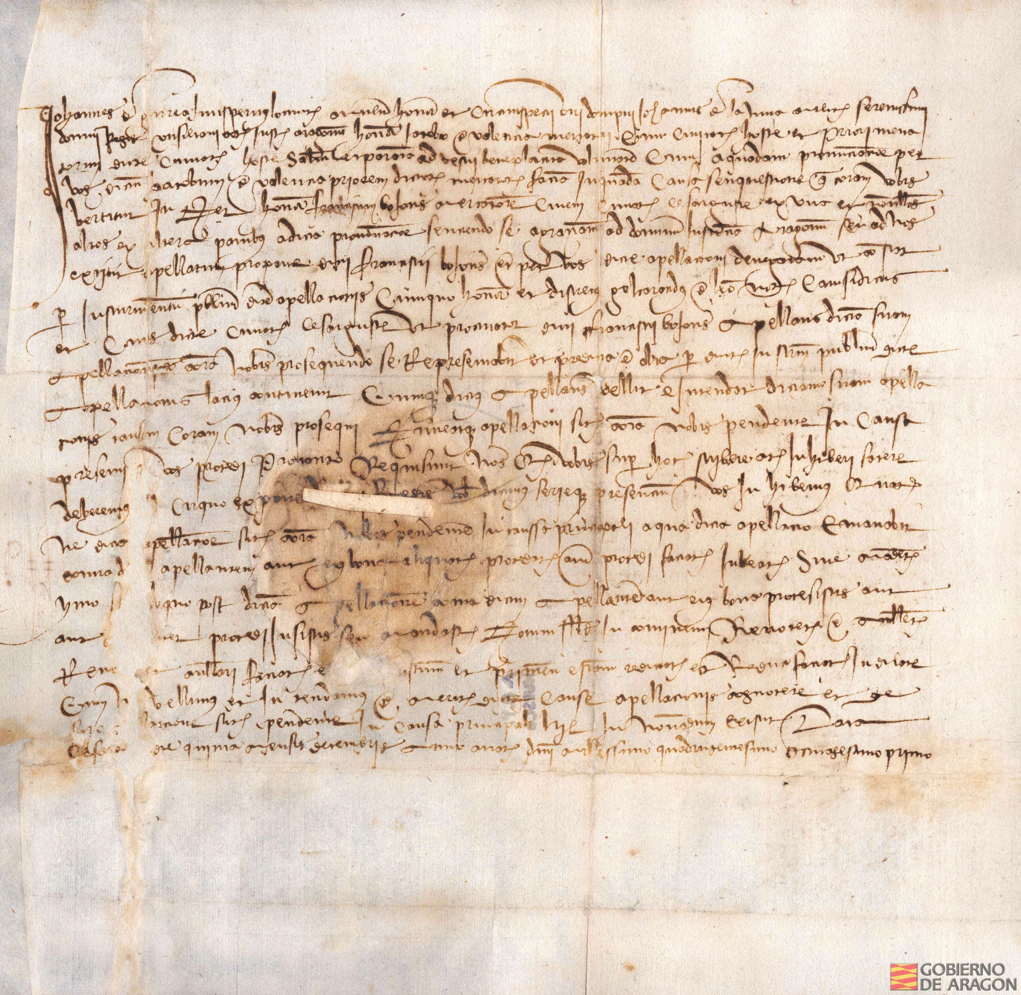 Carta de Juan de Gurrea, lugarteniente del Justicia de Aragón Juan de Lanuza, al Justicia y oficiales del concejo de Huesca, a instancia de Jaime de Valencia, mercader de Huesca, sobre la causa que Francisco Bojous, mercader de Zaragoza, sigue en la corte de dicho Justicia contra Jaime de Valencia