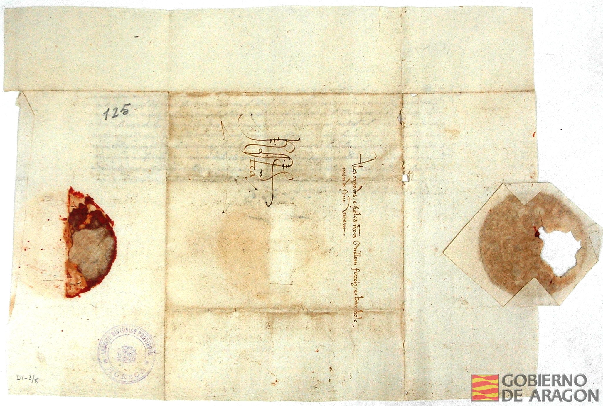 Juan II escribe a Guillermo Ferriz y Bartolomé de San Vicente encargándoles el arbitrio de la causa existente entre Juan de Vilanova, de Castejón del Puente, y Martín del Poz.