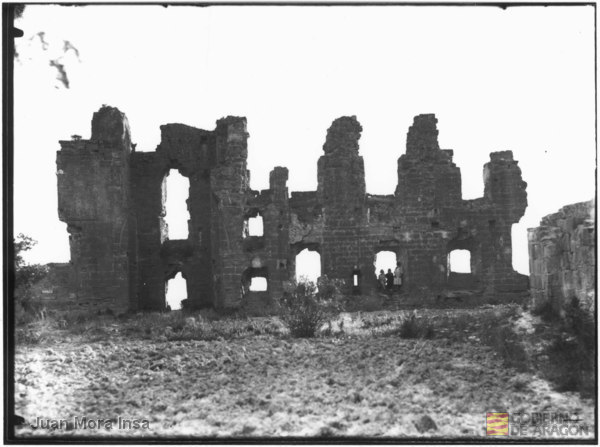 "Huesca. Detalle castillo Montearagón. Estilo: Románico. ". Juan Mora Insa