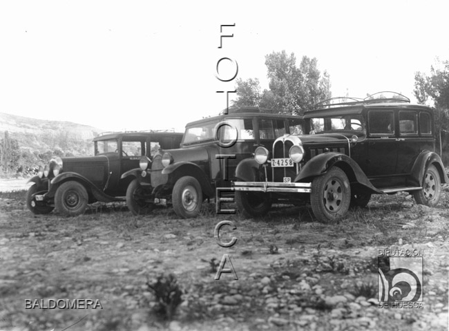 Tres modelos de coche. Antonio López Santolaria. Graus