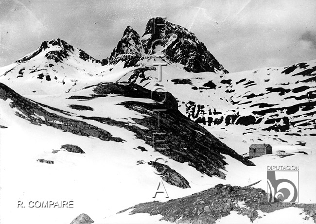 "Pico del Midi y refugio francés". Ricardo Compairé Escartín. Sallent de Gállego