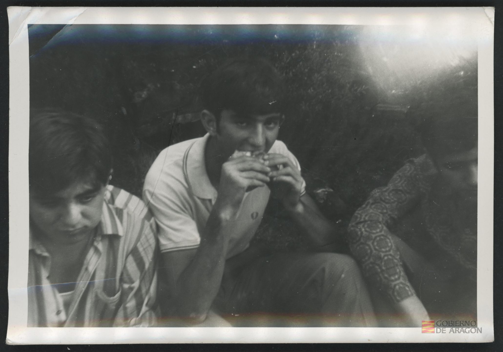 Curso del 68´: alumno almorzando durante la excursión a Campodarbe