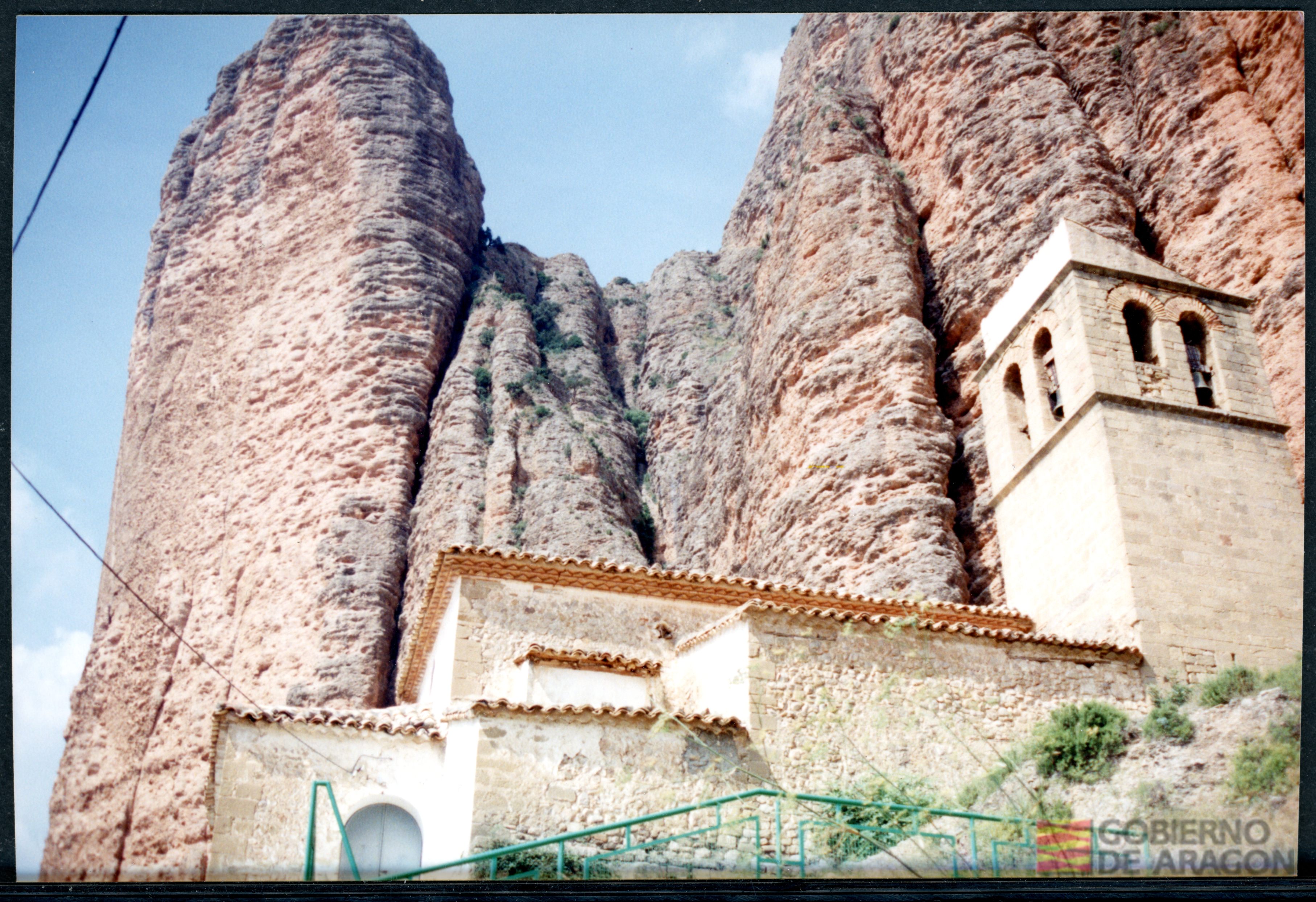 Iglesia parroquial de Nuestra Señora del Mallo. Crespo Yagüe, Ángel. Riglos