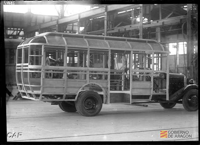 Chasis Citroën para autocar. Armazón carrozado