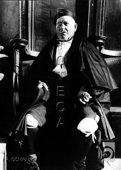 "Tipo en el coro". Ricardo Compairé Escartín. Bolea