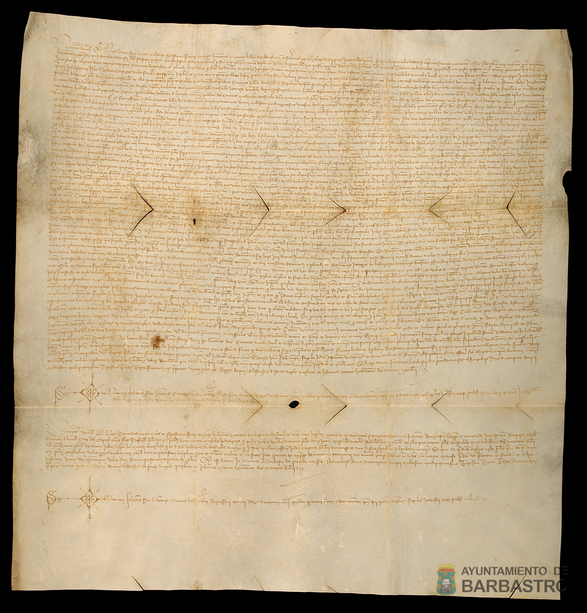 Censal cargado sobre la ciudad de Barbastro vendido por Bernardo Mercer, caballero, y Steffania Ferriz, conyuges, a favor de Manuel Lunell, ciudadano de Barbastro, de 200 sueldos jaqueses de pension anual por precio de 3000 sueldos jaqueses