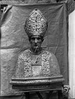 La catedral. Busto-relicario de San Vicente. Ricardo del Arco y Garay. Huesca