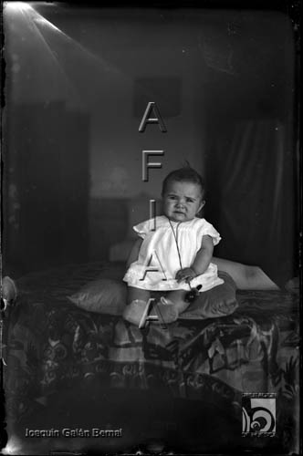 Retrato de un bebé. Joaquín Galán Bernal. Huesca