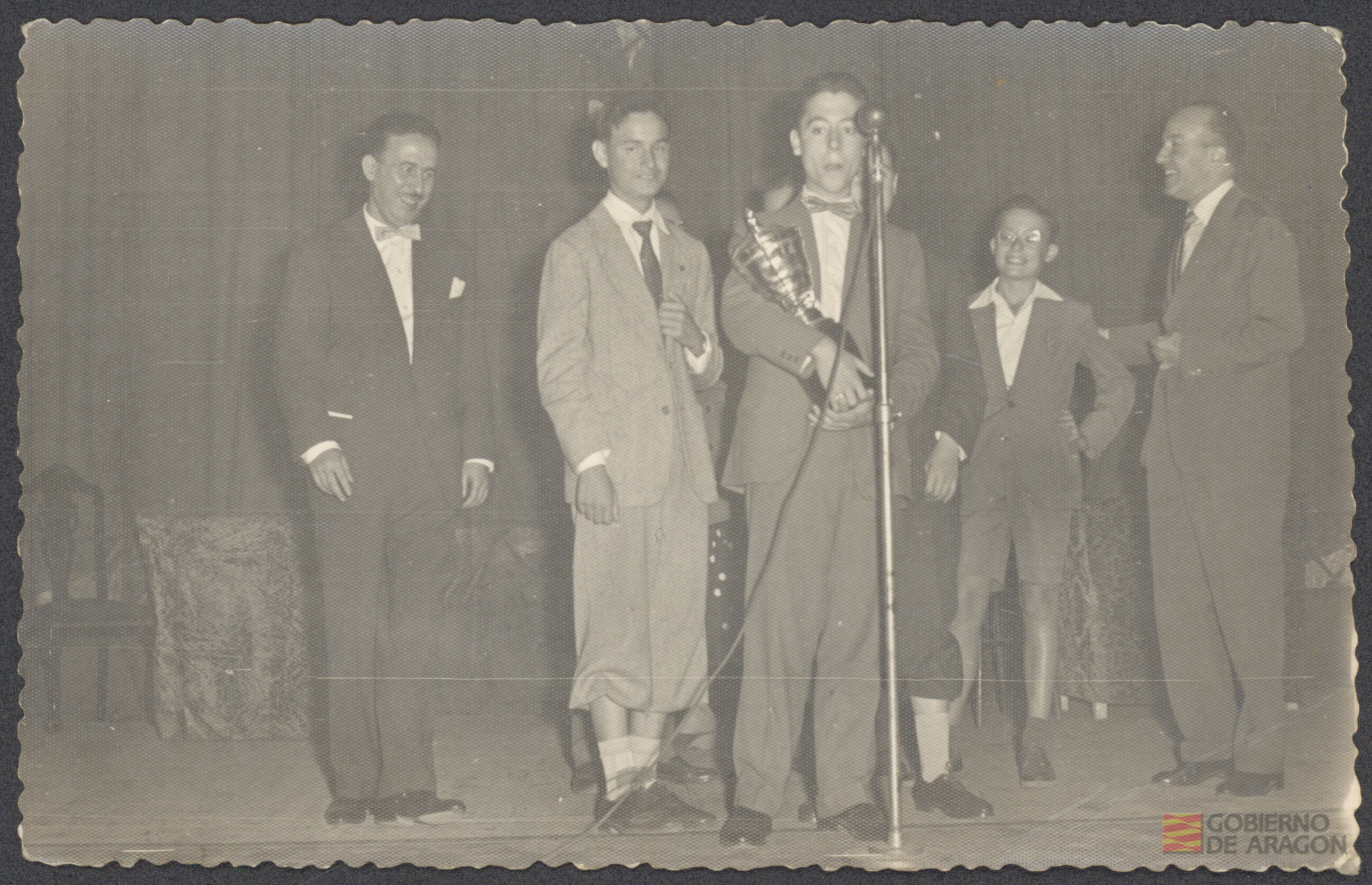 Ángel Conte Cazcarro en Radio Barcelona en el concurso "Historia de España"