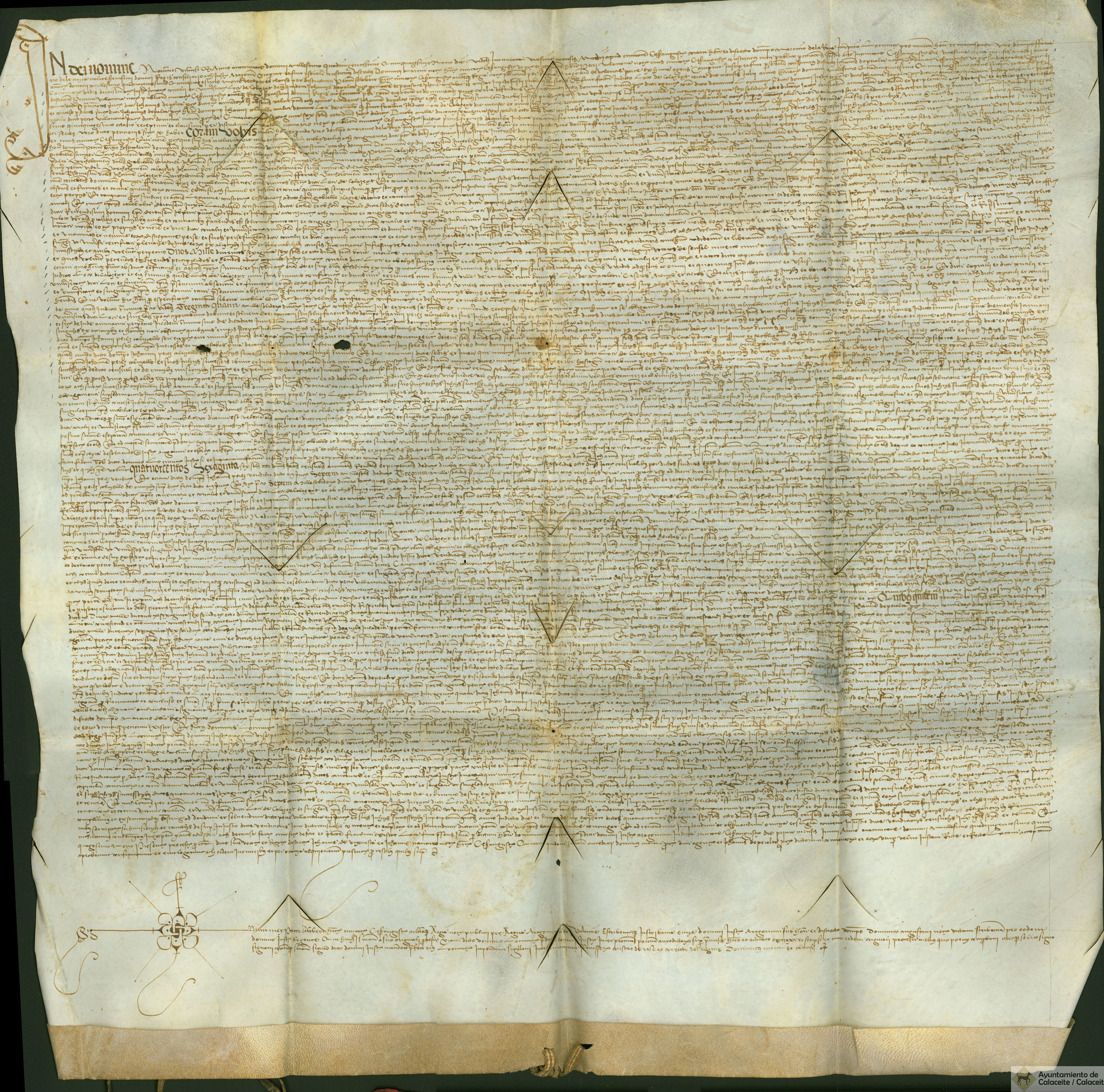 Sentencia dada por Martín de la Raga, lugarteniente del justicia de Aragón, al pleito por incumplimiento de censal entre la sede de Tortosa y el Concejo de Calaceite