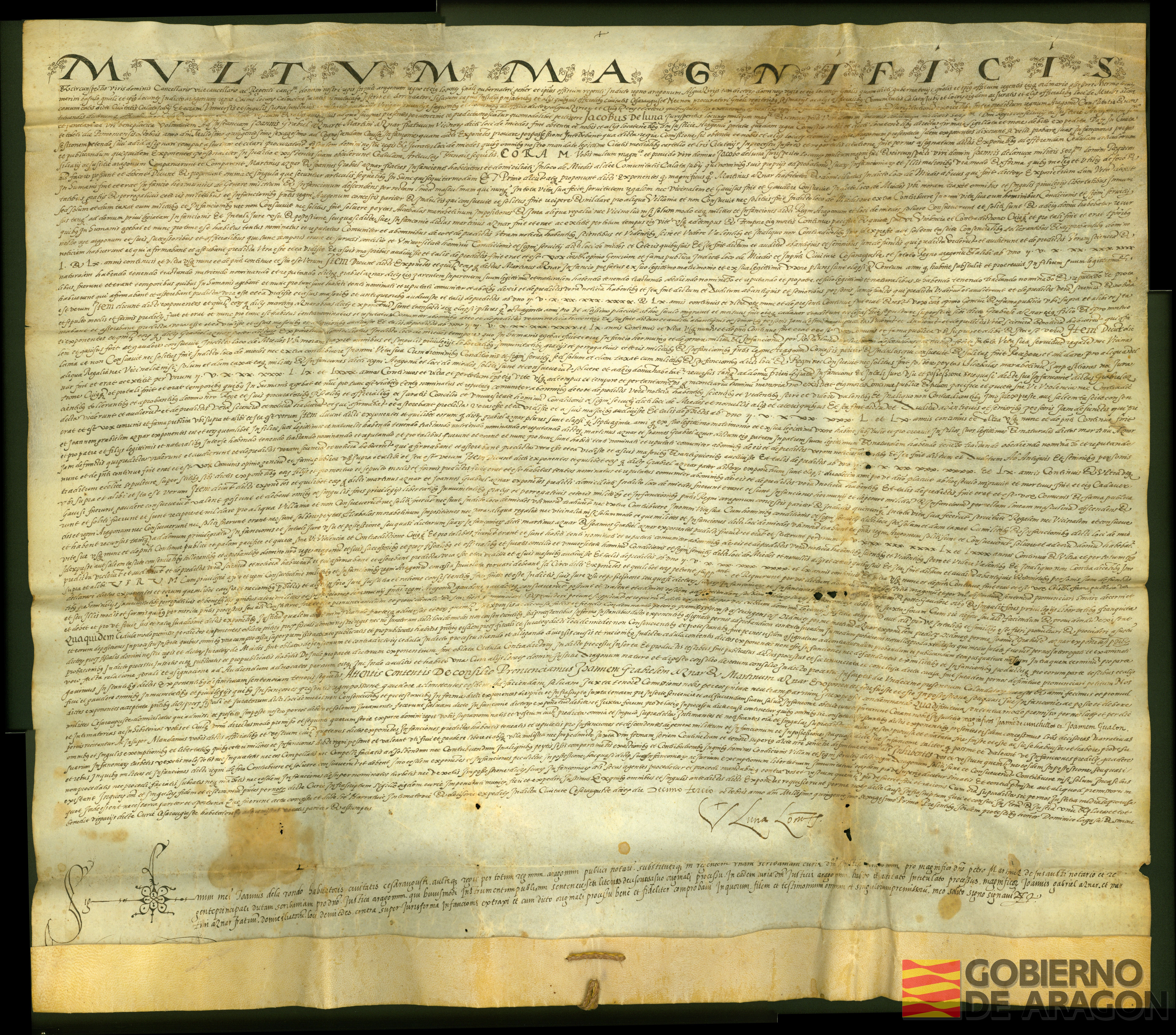 Jurisfirma de la corte del Justicia de Aragón, Juan de Lanuza, declarando la infanzonía de los hermanos Juan Gabriel Aznar y Martín Aznar, habitantes en Miedes. Notario: Juan de Larrondo. Zaragoza