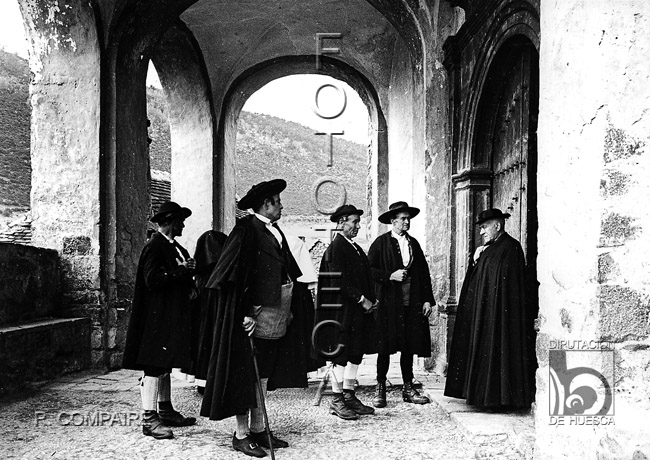 "Brazos de Justicia". Ricardo Compairé Escartín. Ansó