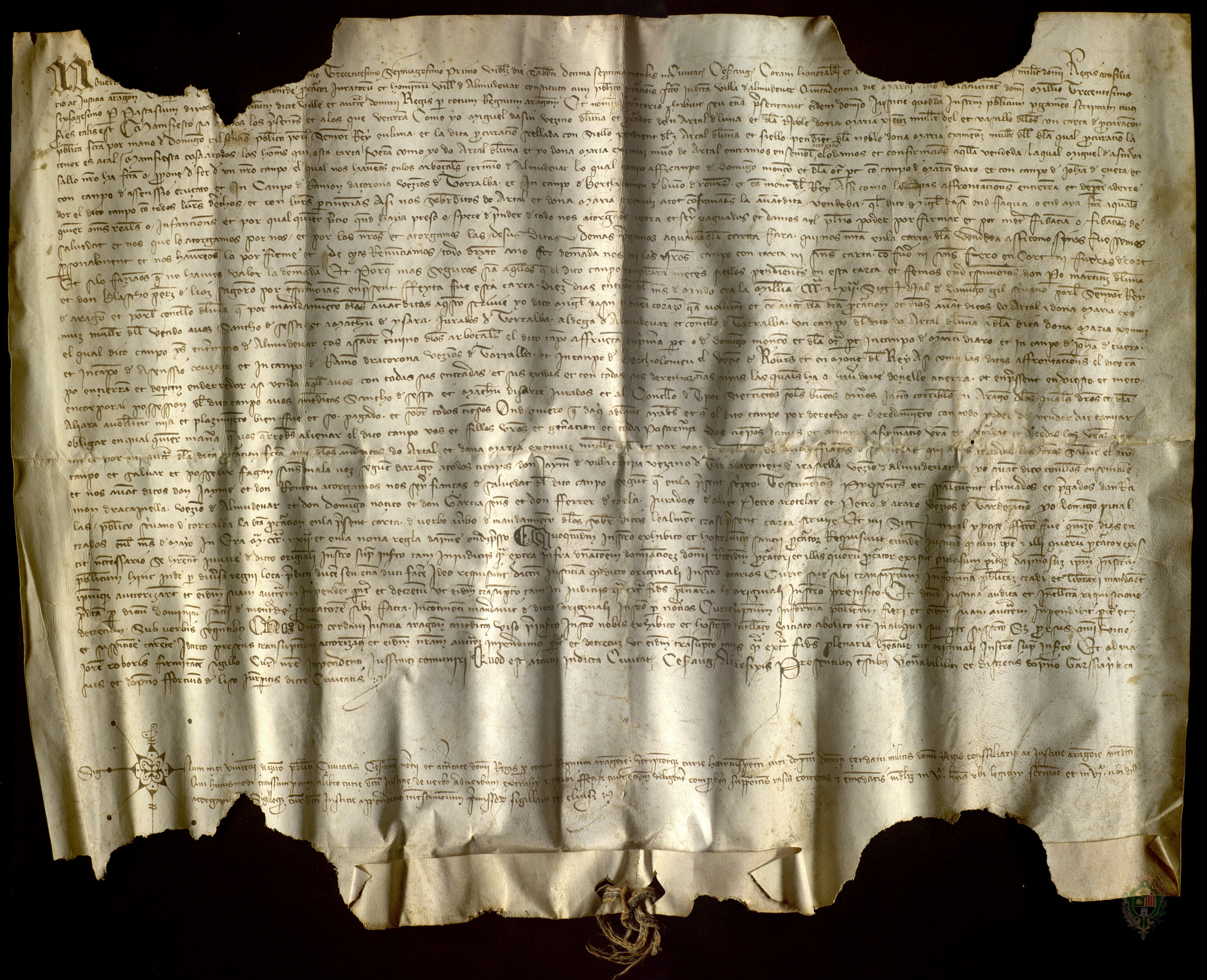 Artal de Luna y su mujer María Jiménez venden al concejo de Torralba de Aragón un campo situado en Arbozales (término de Almudévar).