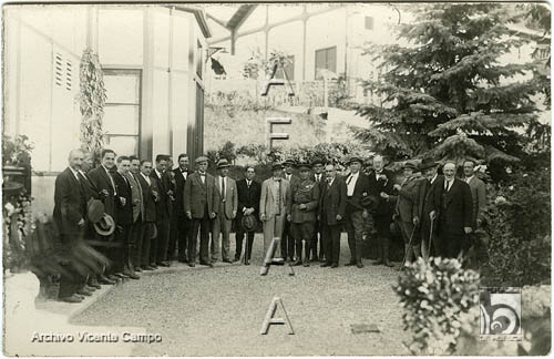 Grupo de políticos. G. Gállego
