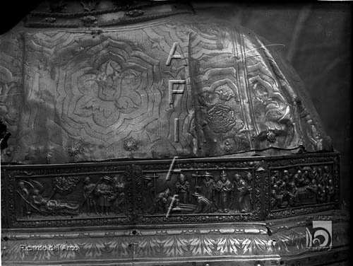 Iglesia de San Lorenzo. Busto del santo patrono. Detalle de la parte posterior. Ricardo del Arco y Garay. Huesca. Hoya de Huesca