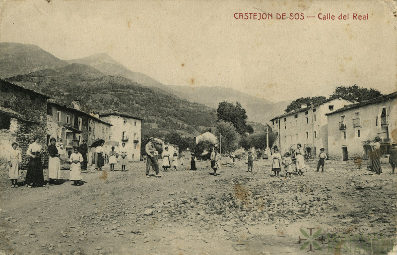 "Castejón de Sos. Calle del Real."