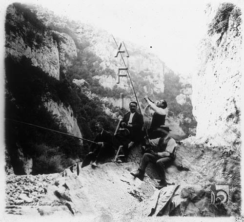 Hombres pescando. Ildefonso San Agustín