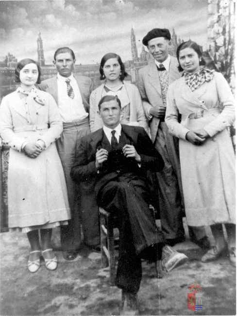 Foto de estudio. La Puebla de Alfindén