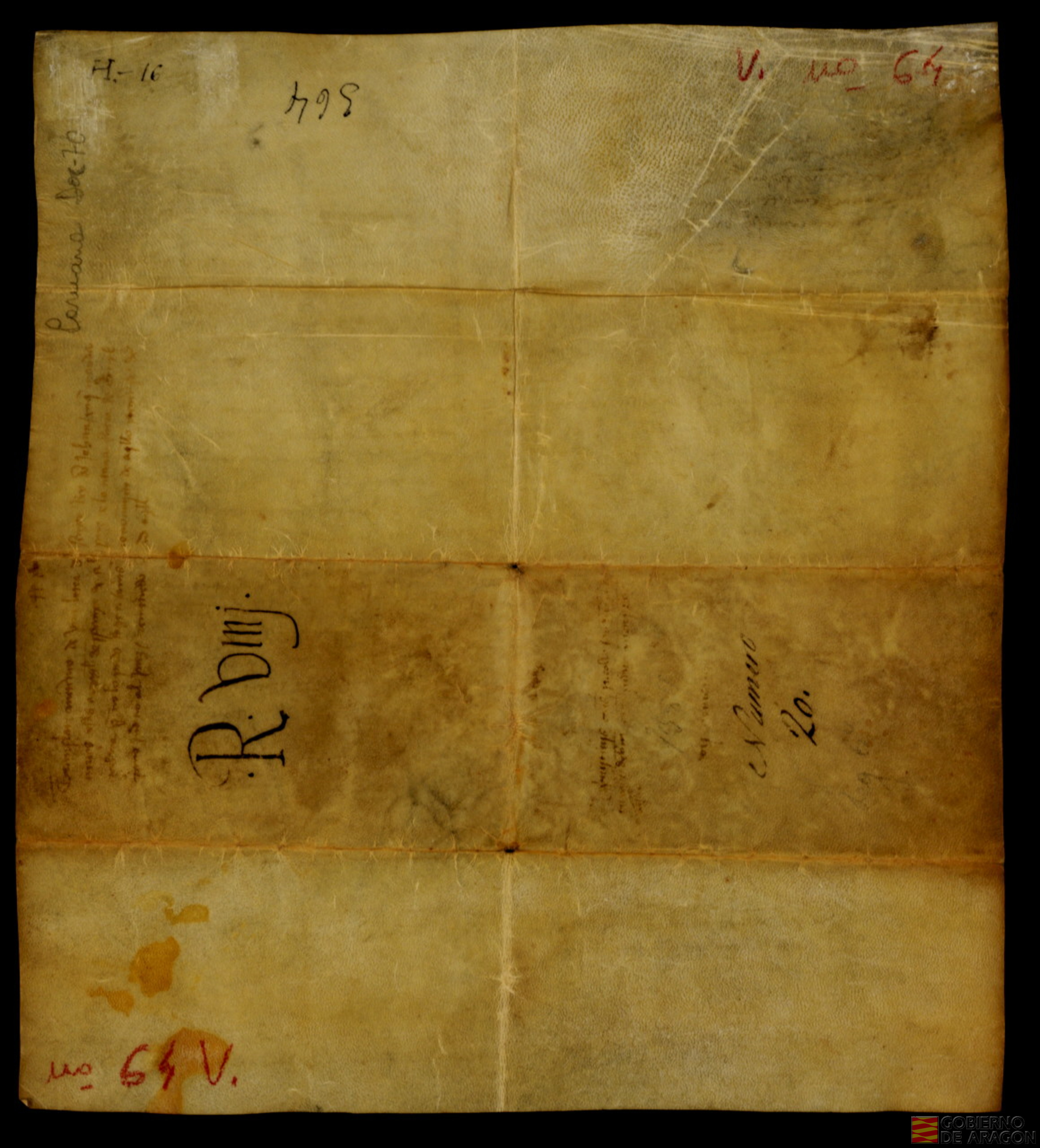 Privilegio del Rey Pedro IV por el que obliga a Miguel de España habitante de Allepuz a dar cierta cantidad de pan que tenía de la Encomienda de Aliaga y que es propiedad del Maestre de Rodas. En privilegio del Rey Juan I dado en Barcelona en 1387 enero 25, en traslado dado en Teruel en 1387 julio 15, por Rodrigo Ruiz de Mesa por mandato del alcalde a instancia del juez de Teruel