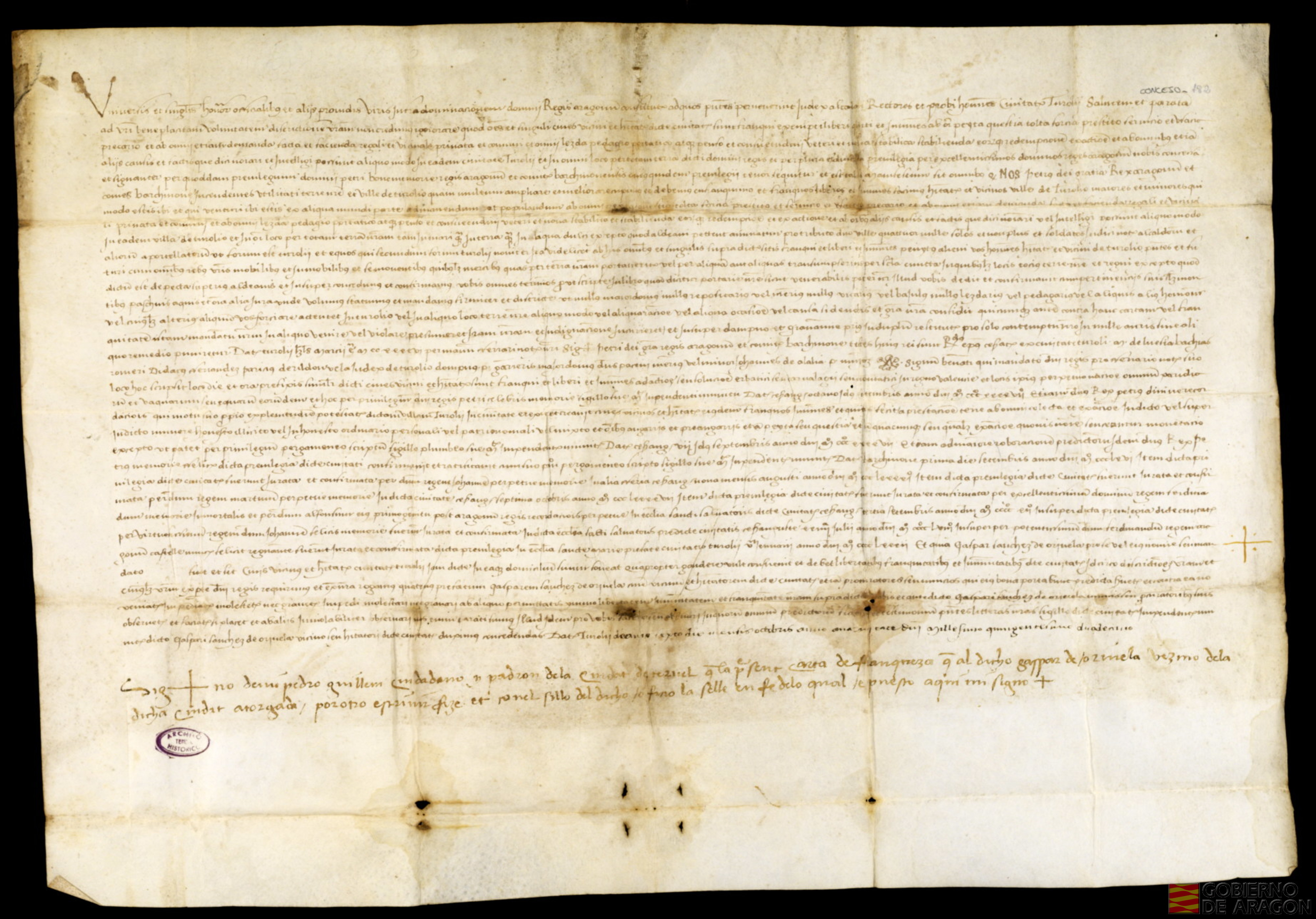 Privilegio de Pedro II por el que declara francos e inmunes a los vecinos y habitadores de la villa de Teruel de lezda, peage, portazgo y pecha