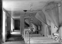 "Sanatorio. Sala de enfermos". Ricardo Compairé Escartín. Boltaña