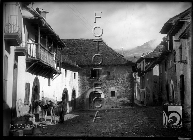 "Plaza del torreón hacia el Norte". Ricardo Compairé Escartín. Ansó