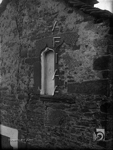 Detalle de una casa. Ricardo del Arco y Garay. Santa Cruz de la Serós