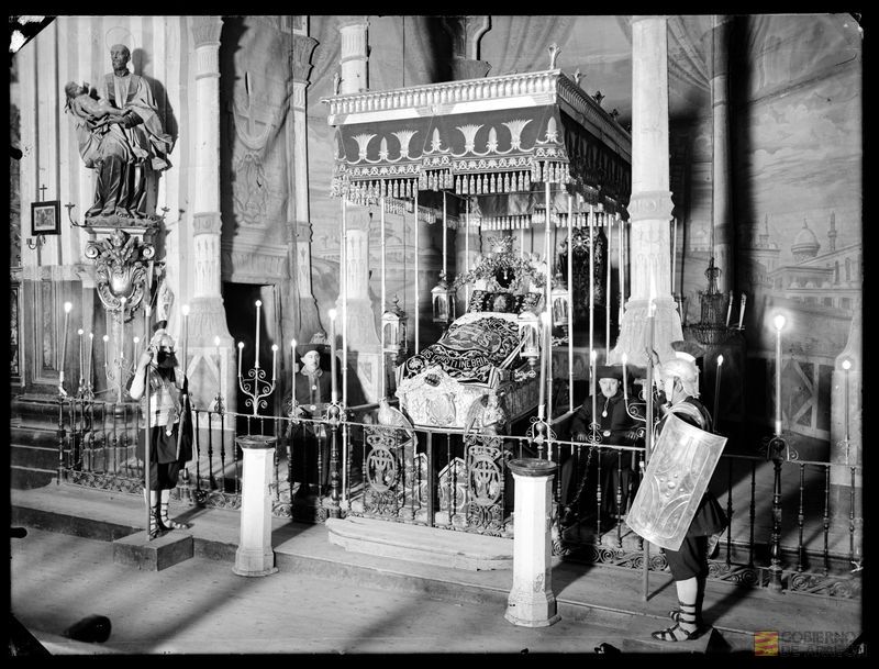 Iglesia de Santa Isabel (o San Cayetano) : Cristo de la cama