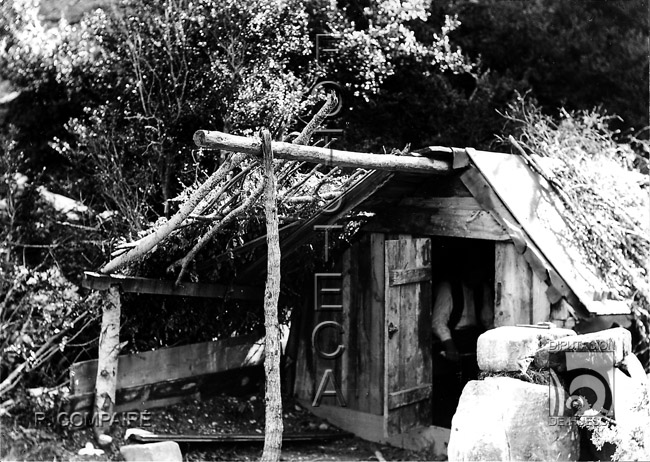 "Una choza de pastores". Ricardo Compairé Escartín. Valle de Ansó