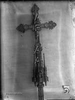 Iglesia de San Salvador. Cruz procesional. Ricardo del Arco y Garay. Torla