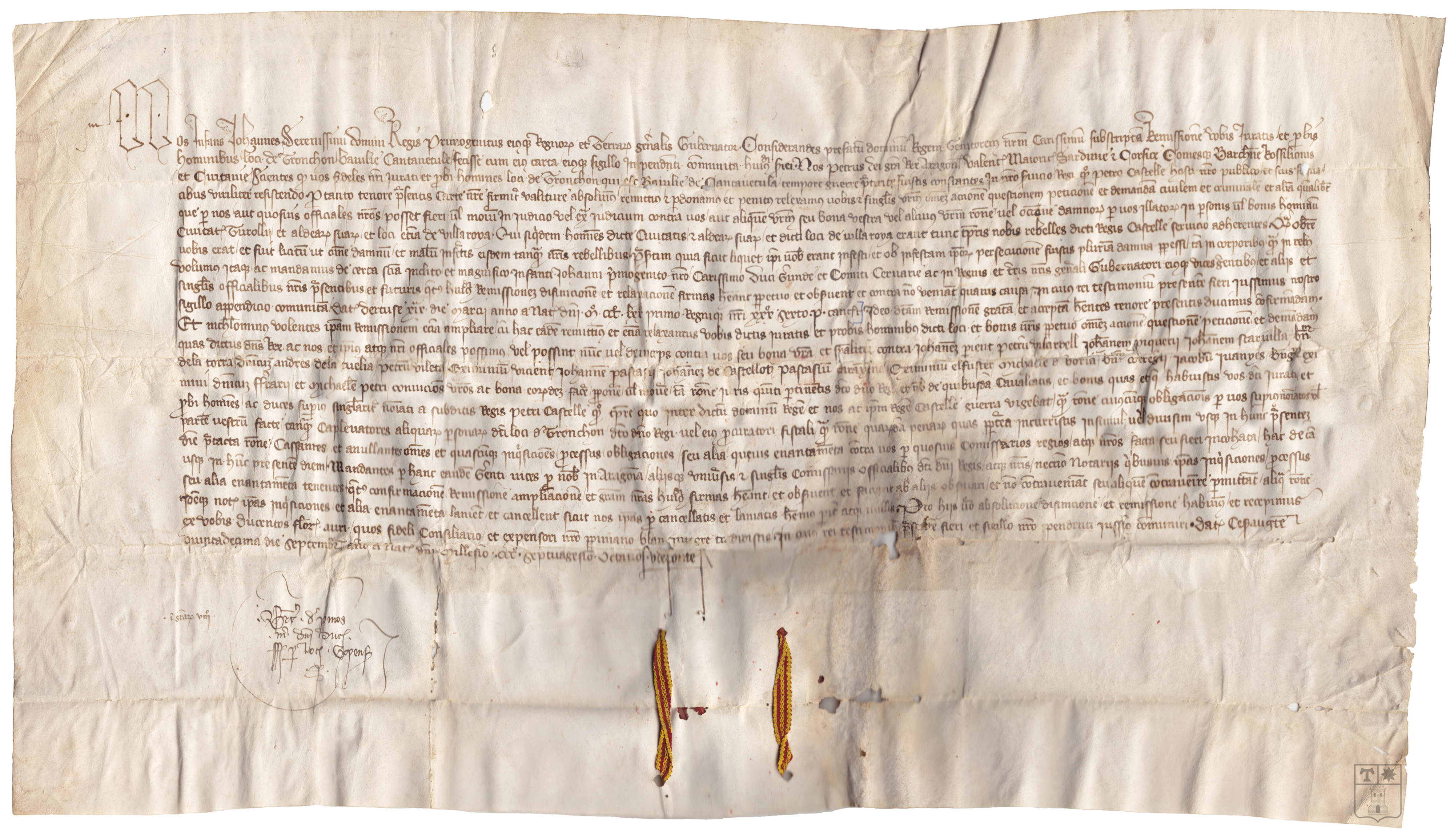 El infante Juan confirma un privilegio de su padre, Pedro IV, por el que se absuelve a los jurados y hombres de Tronchón, perteneciente a la Bailía de Cantavieja, de cualquier demanda que Teruel o sus aldeas impusiesen contra ellos por los daños que les hicieron en la Guerra de los Dos Pedros, ya que en ese momento Teruel estaba controlada por los castellanos