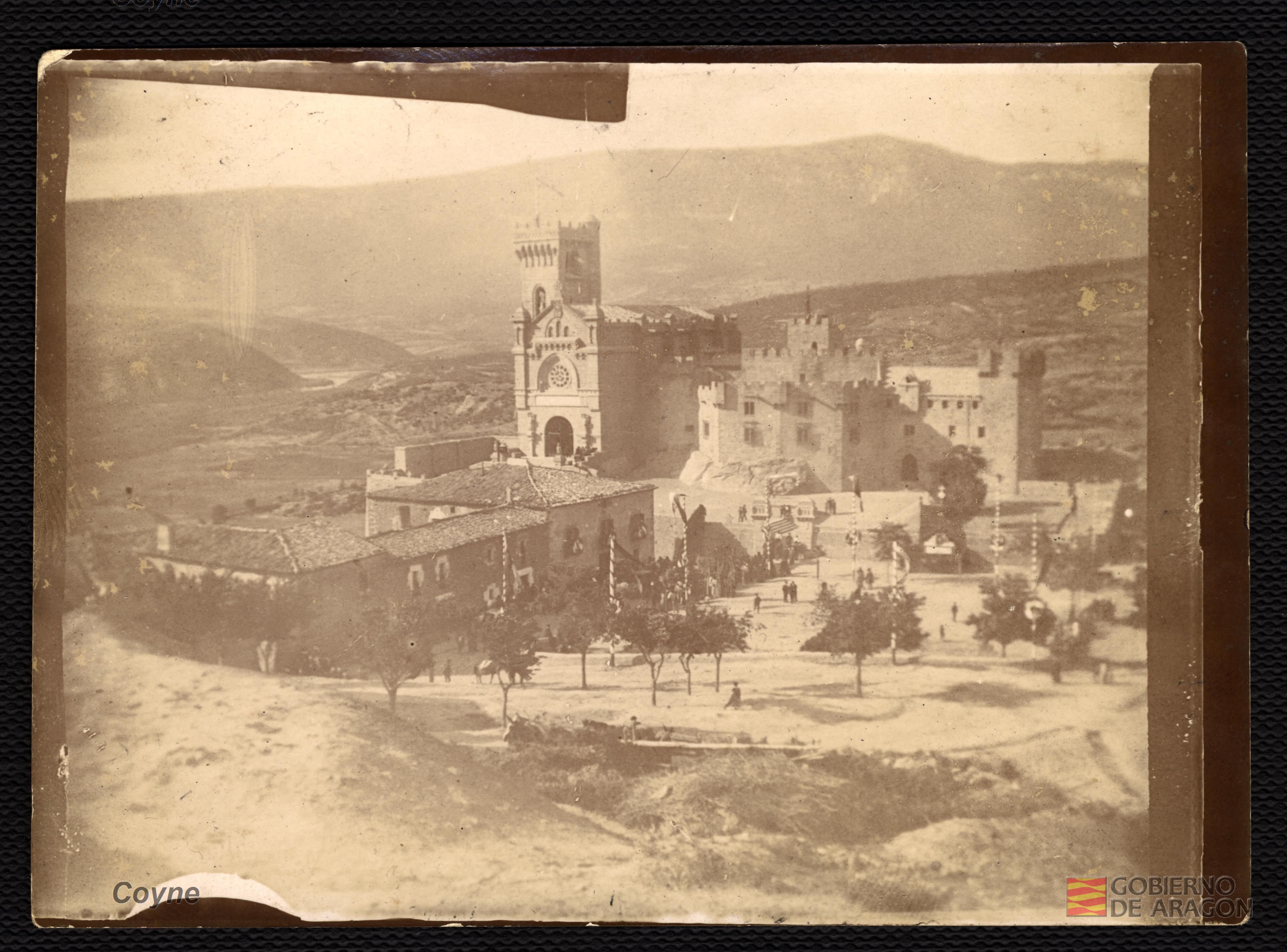 Celebración en el Castillo de Javier. Vista del Castillo