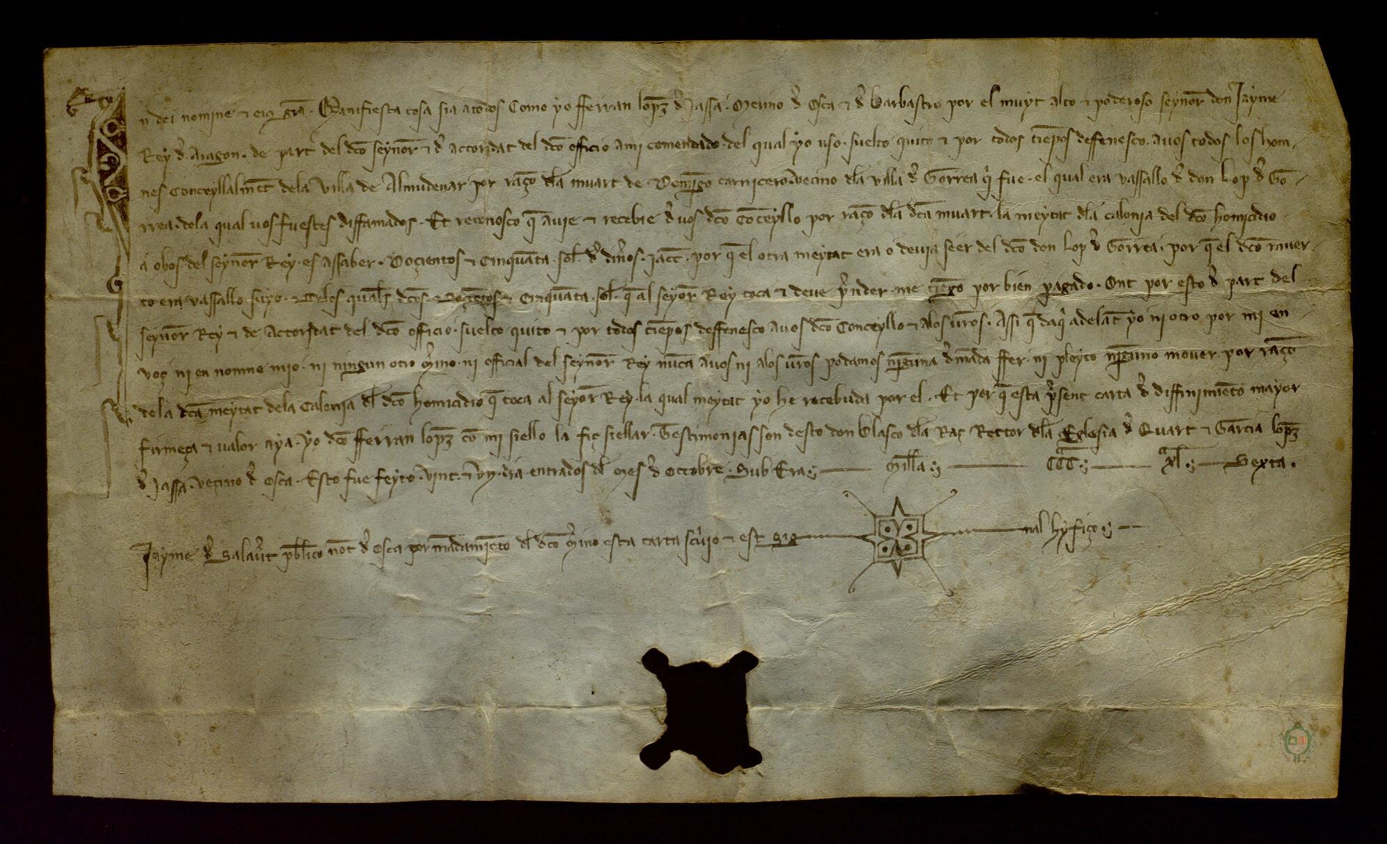 Fernando López de Jasa, merino de Huesca y Barbastro por Jaime II, reconoce recibir 250 sueldos del concejo de Almudévar, que era la mitad de la multa que debían pagar para ser absueltos de la muerte de Domingo Carnicero, vecino de Gurrea de Gállego.